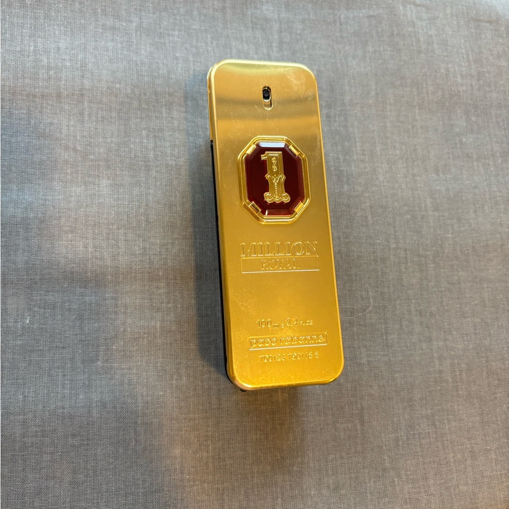 Paco Rabanne 1 Million Gold Bottle